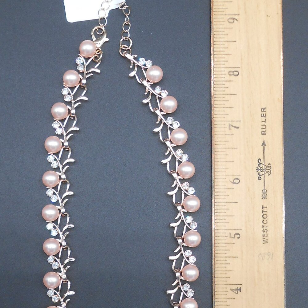 Necklace, Pink Color Shell Pearl and White Crystal Necklace - Picture 10 of 12